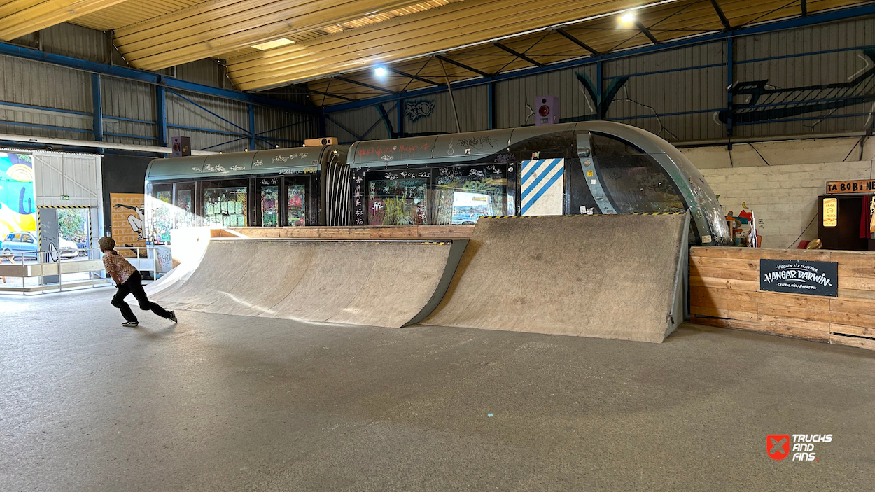 Hangar Darwin skatepark